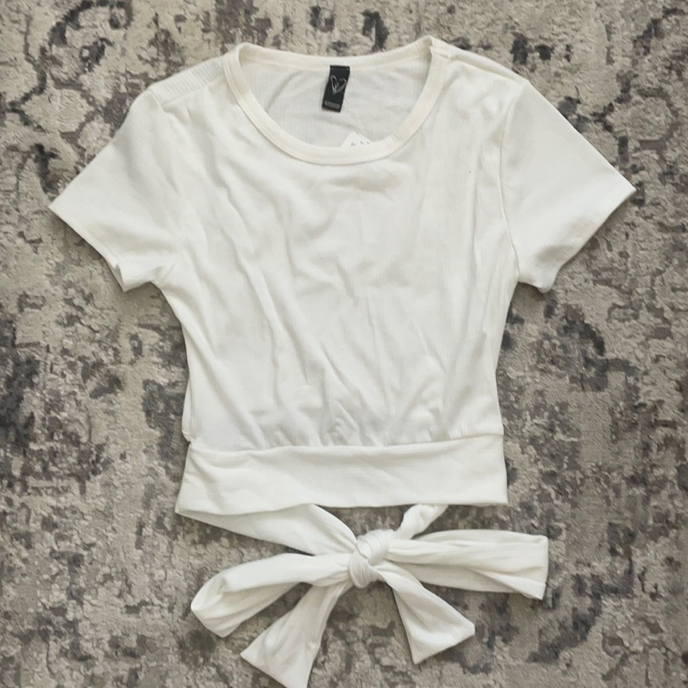 White crop top
